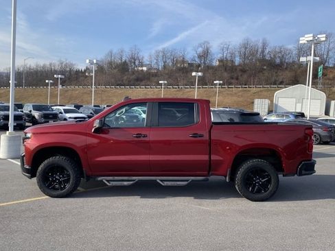 Used 2020 Chevrolet Silverado 1500 LT Trail Boss image 2