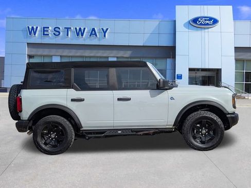 Used 2024 Ford Bronco Black Diamond image 2