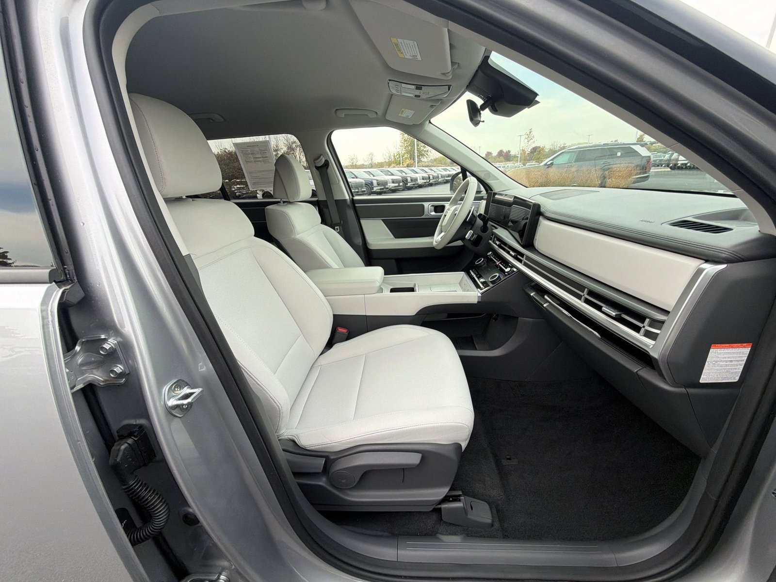 Used 2026 Hyundai Santa Fe SE AWD/4WD image 27