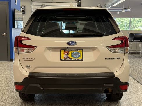 Used 2021 Subaru Forester Premium w/ Popular Package #1 AWD/4WD image 6