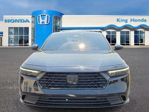 Used 2024 Honda Accord Sport image 2