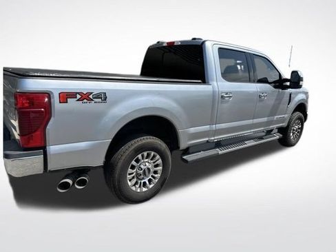 Used 2022 Ford F250 Lariat w/ Chrome Package AWD/4WD image 2