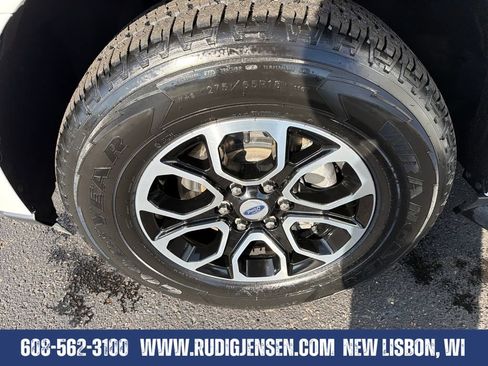 Used 2024 Ford Expedition Max XLT AWD/4WD image 26