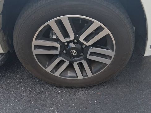 Used 2023 Toyota 4Runner Limited RWD image 10