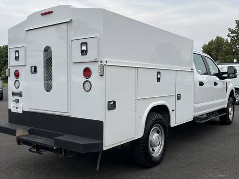 Used 2017 Ford F350 XL w/ Power Equipment Group AWD/4WD image 5