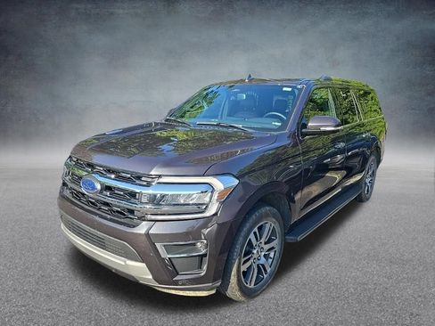 Used 2024 Ford Expedition Max Limited AWD/4WD image 4