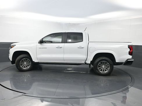 Used 2024 Chevrolet Colorado LT w/ LT Convenience Package image 40