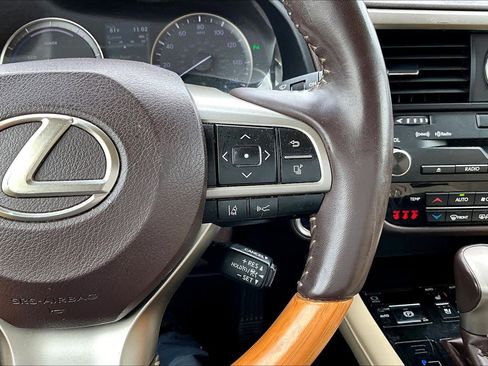 Used 2019 Lexus RX 450h AWD image 25