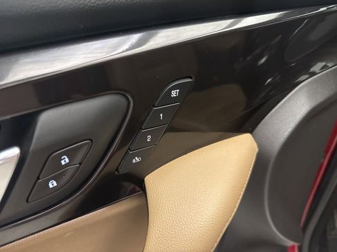 Used 2019 Chevrolet Blazer Premier w/ Sun and Wheels Package AWD/4WD image 30