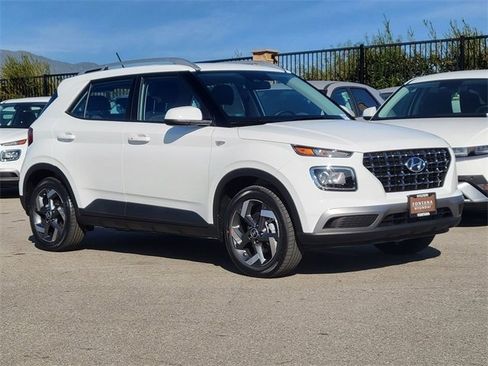 New 2026 Hyundai Venue SEL image 26