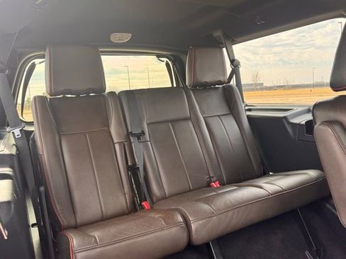 Used 2015 Ford Expedition EL King Ranch image 27