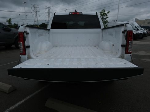 Used 2022 RAM 1500 Big Horn AWD/4WD image 32