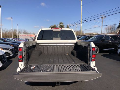 New 2026 Nissan Frontier SV image 17