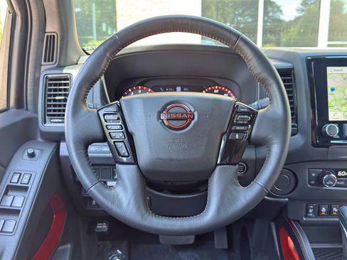 Used 2023 Nissan Frontier Pro-X w/ Pro-X Premium Package RWD image 19