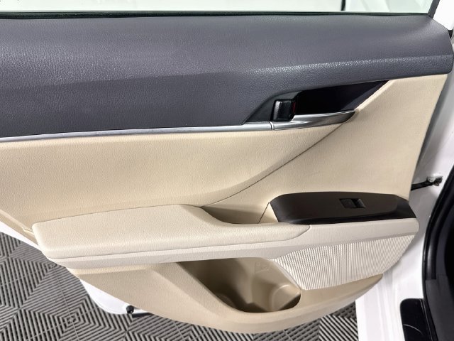 Used 2023 Toyota Camry LE FWD image 21