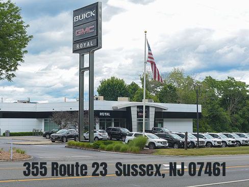 Used 2022 Buick Enclave Essence w/ Experience Buick Package image 9