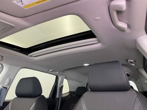 Used 2023 Honda CR-V EX image 18