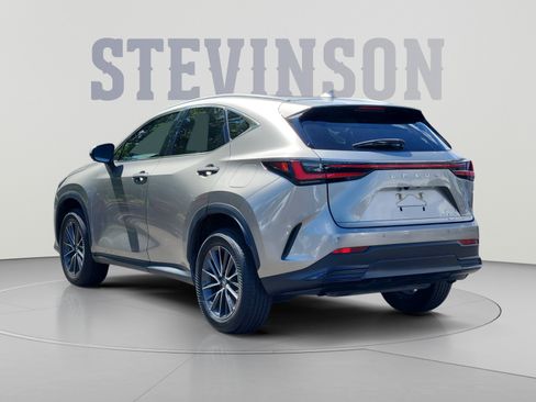 Used 2024 Lexus NX 350h AWD image 3