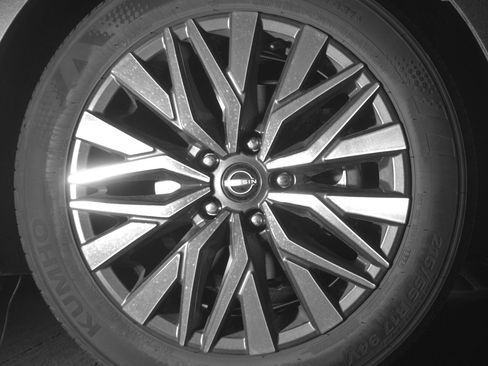 Used 2025 Nissan Altima 2.5 SV image 13