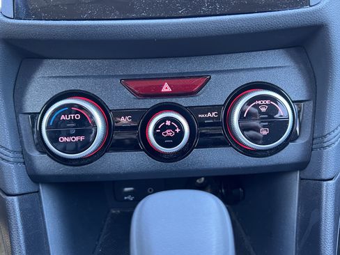 Used 2023 Subaru Crosstrek 2.0i image 30