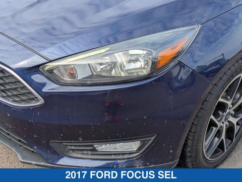 Used 2017 Ford Focus SEL w/ Cold Weather Package image 10