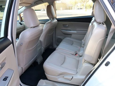 Used 2014 Toyota Prius V Two image 16