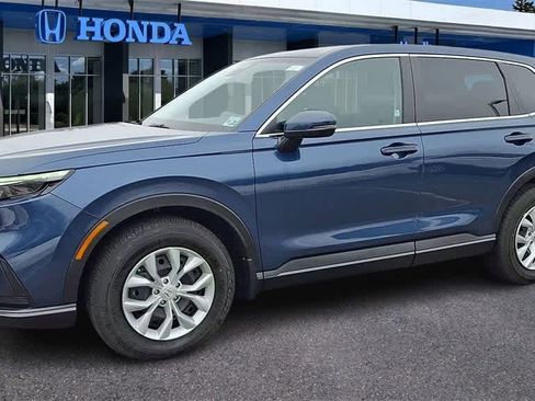 Certified 2025 Honda CR-V LX image 4