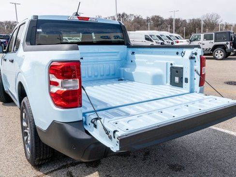 New 2026 Ford Maverick XLT w/ XLT Luxury Package FWD image 6