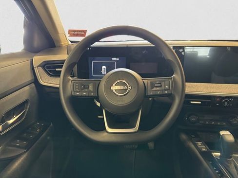 New 2026 Nissan Kicks SV AWD/4WD image 12