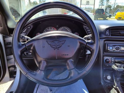 Used 2003 Chevrolet Corvette Convertible w/ Preferred Equipment Group1 image 28