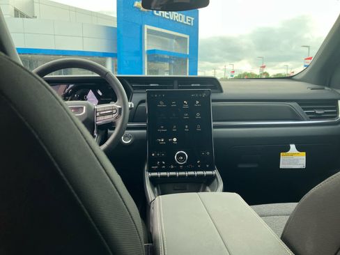 New 2026 GMC Terrain Elevation image 30