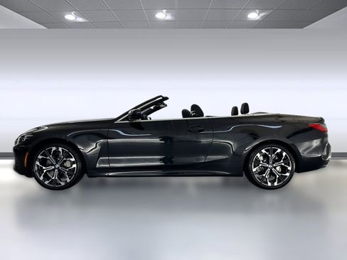 New 2026 BMW 430i Convertible w/ Premium Package image 2
