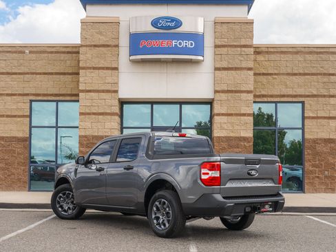 New 2025 Ford Maverick XLT w/ XLT Luxury Package image 8