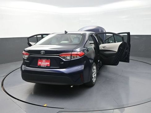 Used 2024 Toyota Corolla LE FWD image 43
