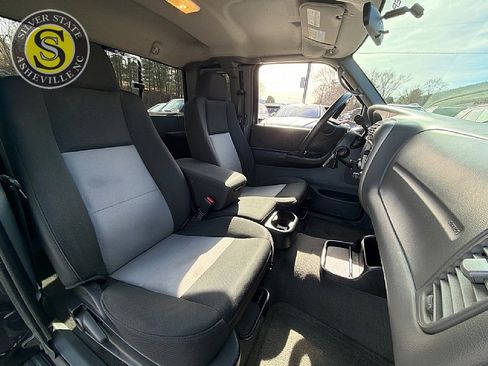 Used 2009 Ford Ranger XLT image 17