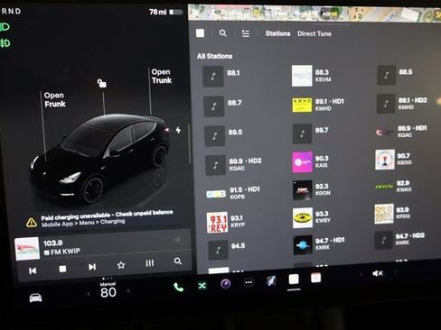 Used 2023 Tesla Model Y Performance image 24