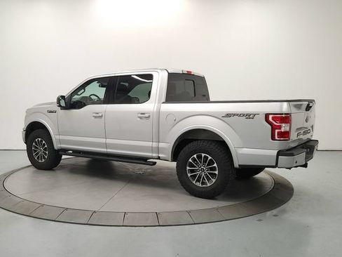 Used 2018 Ford F150 XLT w/ Equipment Group 302A Luxury AWD/4WD image 5