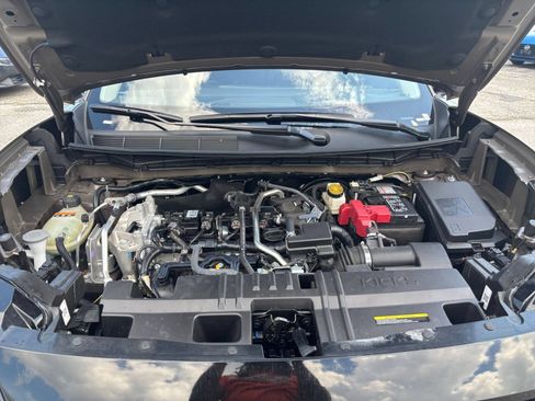 Used 2026 Nissan Kicks SV w/ Cold Weather Package FWD image 30