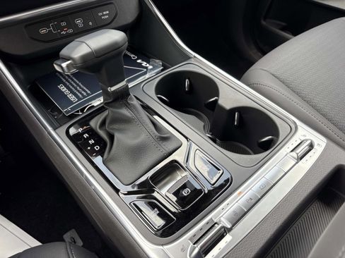 New 2026 Kia Carnival SX Prestige FWD image 28
