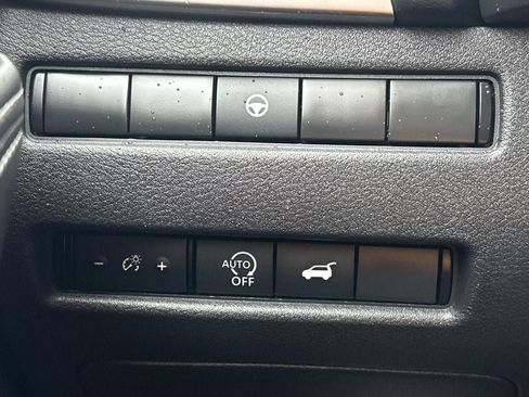 Certified 2023 Nissan Rogue SV w/ SV Premium B Package AWD/4WD image 20