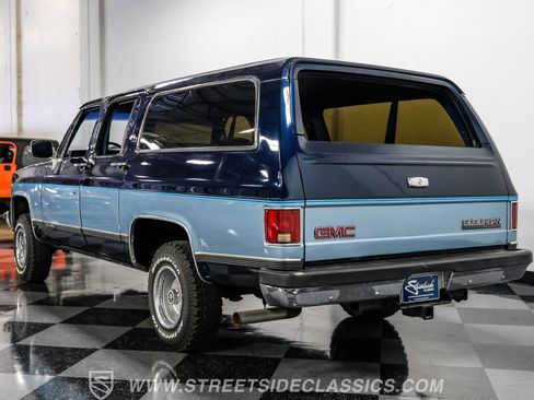 Used 1990 GMC Suburban 4WD image 9