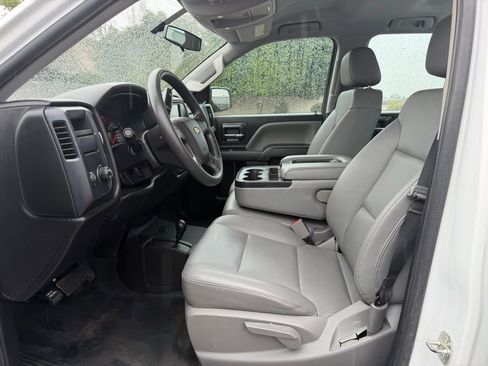 Used 2019 Chevrolet Silverado 1500 W/T image 19
