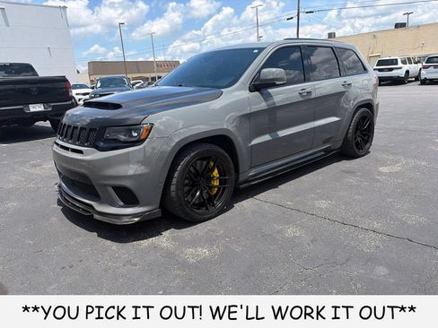 Used 2021 Jeep Grand Cherokee Trackhawk AWD/4WD image 3