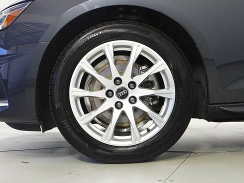 Used 2023 Audi A4 2.0T Premium w/ Convenience Package AWD/4WD image 5