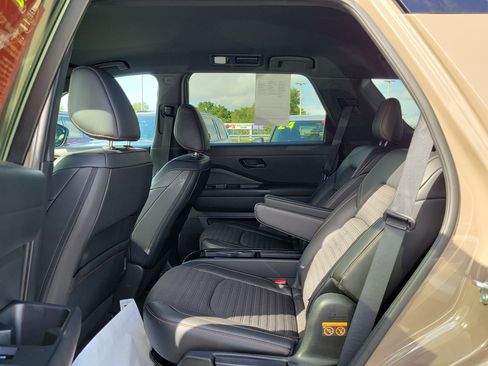 Certified 2024 Nissan Pathfinder Rock Creek AWD/4WD image 11