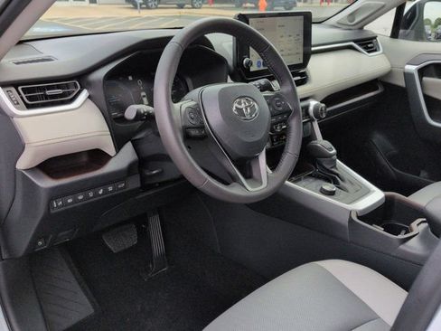 Used 2024 Toyota RAV4 Limited w/ Advanced Technology Package AWD/4WD image 9