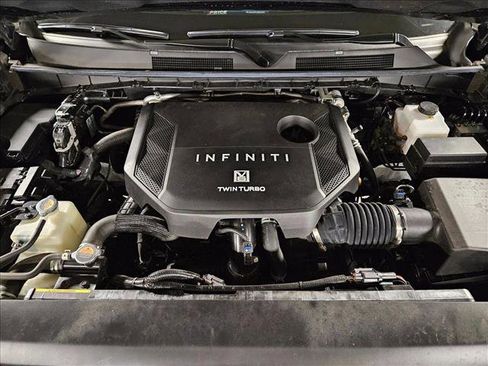 Used 2025 INFINITI QX80 Sensory image 23