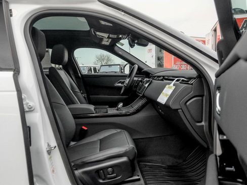 Used 2026 Land Rover Range Rover Velar S AWD/4WD image 21