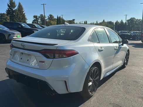 Certified 2024 Toyota Corolla XSE FWD image 4