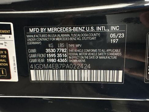 Certified 2023 Mercedes-Benz EQS 580 4MATIC SUV image 25